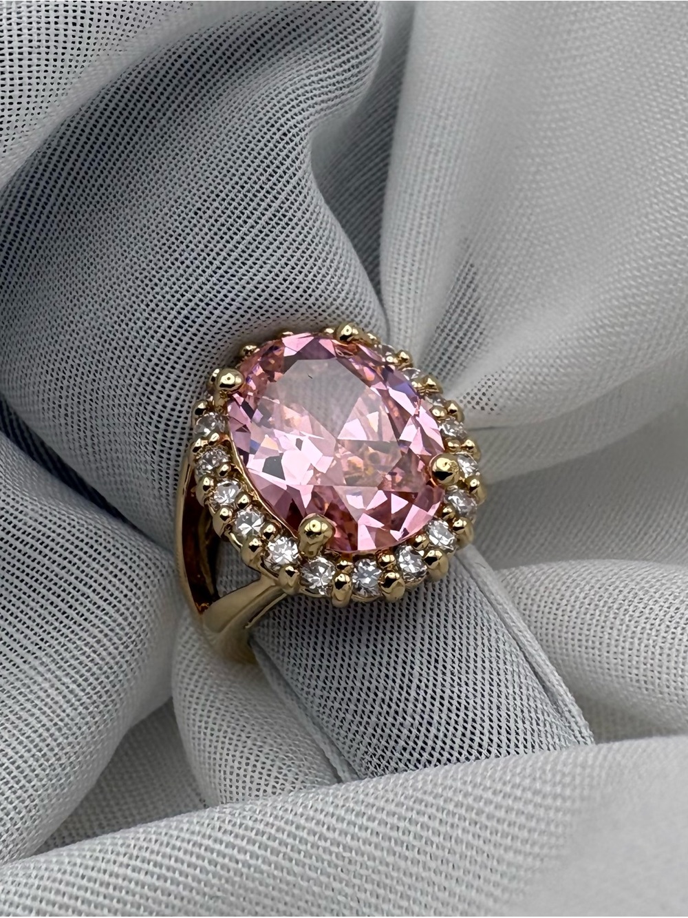 Gold Pink Oval Halo Cocktail Ring